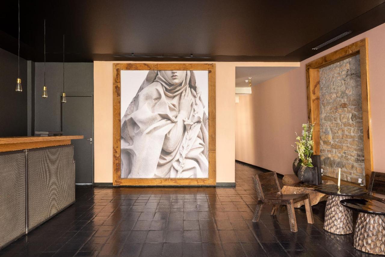 Carmel 1643 Hotel Arbois Bagian luar foto